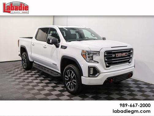 2021 GMC Sierra 1500 AT4