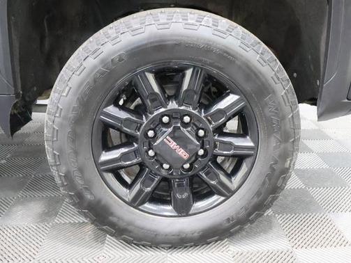 2024 GMC Sierra 2500 AT4