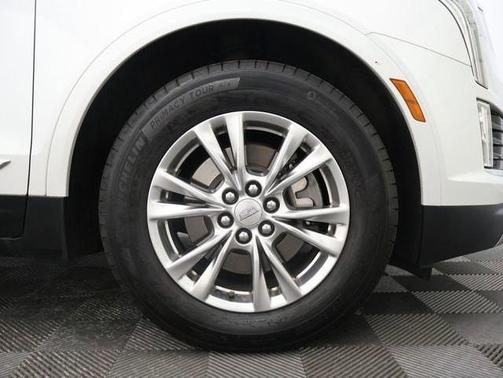Crystal White Tri-Coat 2020 Cadillac XT5 Premium Luxury