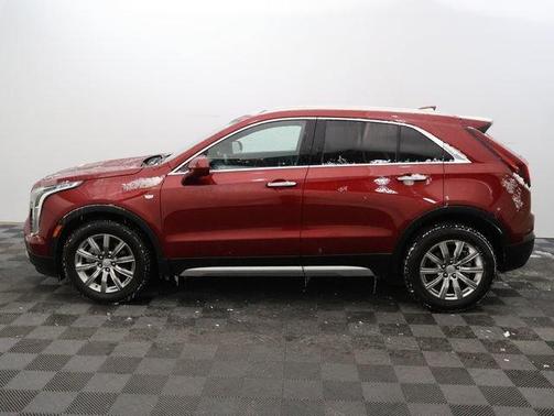 2020 Cadillac XT4 Premium Luxury