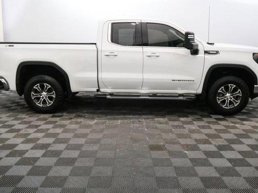 2022 GMC Sierra 1500 SLE