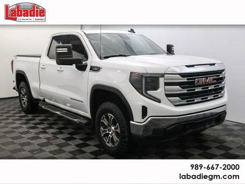 2022 GMC Sierra 1500 SLE