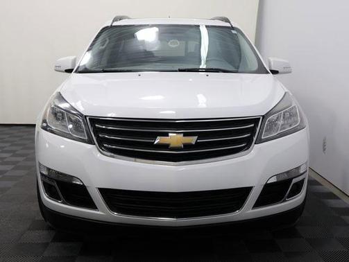 2017 Chevrolet Traverse 2LT