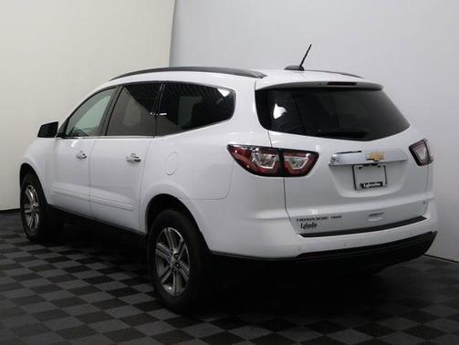 2017 Chevrolet Traverse 2LT