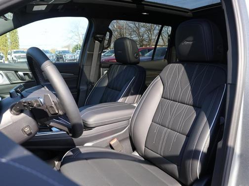 Moonstone Gray Metallic 2026 Buick Enclave Avenir