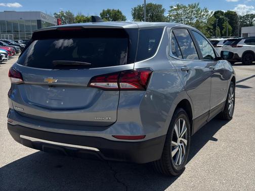 Sterling Gray Metallic 2024 Chevrolet Equinox LT