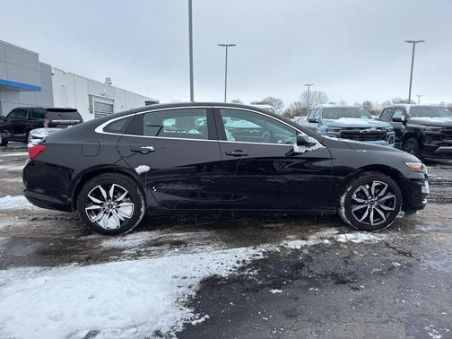 2022 Chevrolet Malibu RS