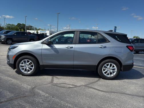 2024 Chevrolet Equinox LS