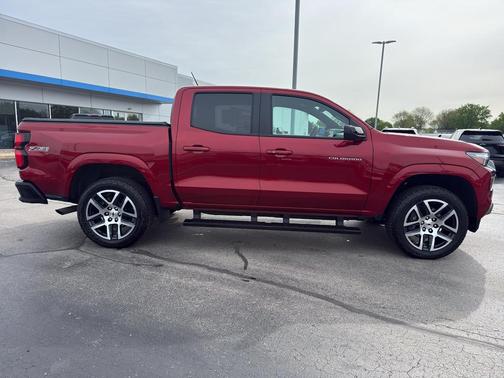 Radiant Red 2023 Chevrolet Colorado Z71