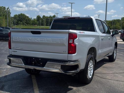 Silver Ice Metallic 2021 Chevrolet Silverado 1500 LT