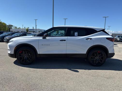 2023 Chevrolet Blazer 2LT