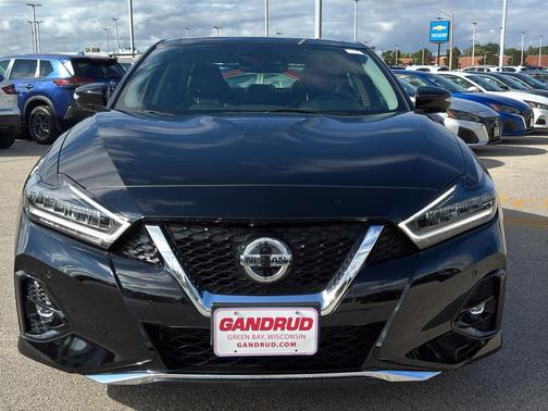 2022 Nissan Maxima Platinum