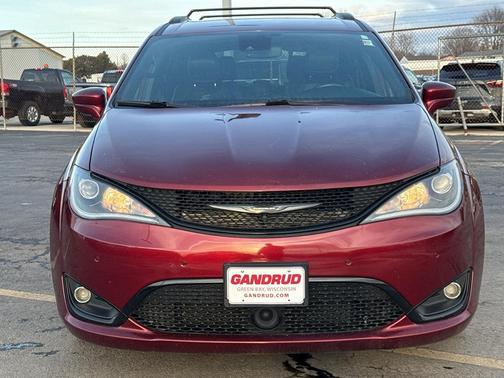 2020 Chrysler Pacifica Touring-L Plus