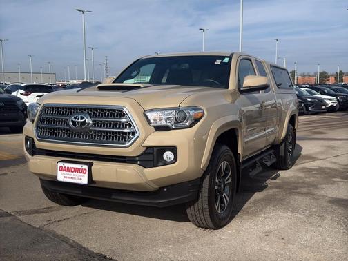 2016 Toyota Tacoma TRD Sport