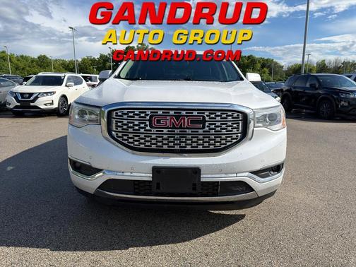 White Frost Tri-Coat 2018 GMC Acadia Denali