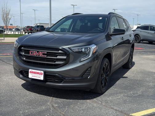Graphite Gray Metallic 2020 GMC Terrain SLE