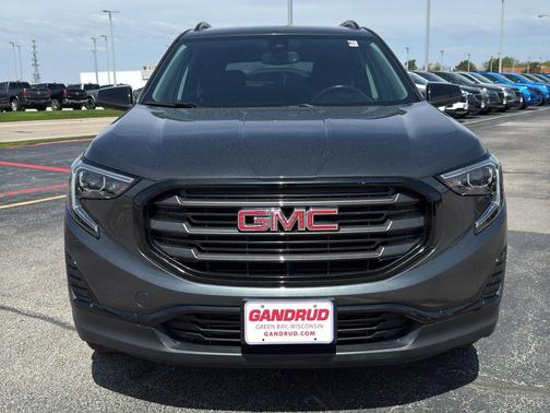 Graphite Gray Metallic 2020 GMC Terrain SLE