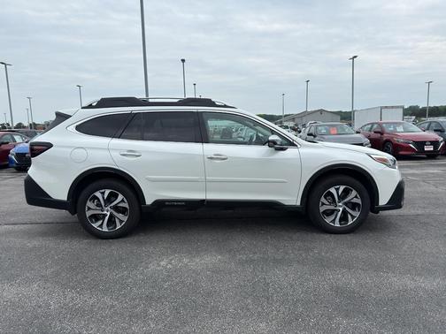 2020 Subaru Outback Touring XT