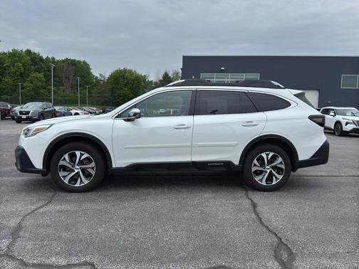 2020 Subaru Outback Touring XT