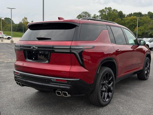 2024 Chevrolet Traverse RS