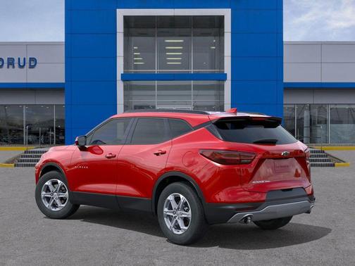 2026 Chevrolet Blazer LT