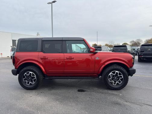 2022 Ford Bronco Outer Banks