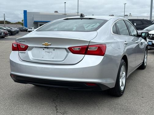 2017 Chevrolet Malibu 1LS
