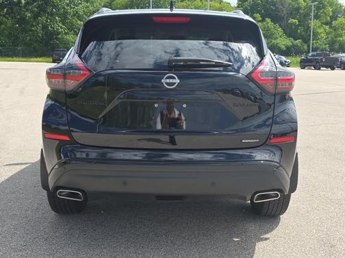 Black 2024 Nissan Murano SV