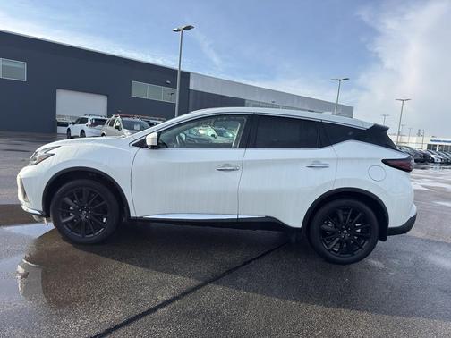 2024 Nissan Murano SL