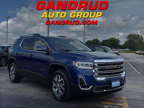 2023 GMC Acadia SLT