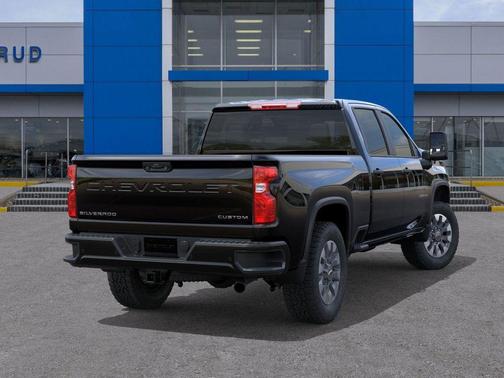 2026 Chevrolet Silverado 2500 Custom