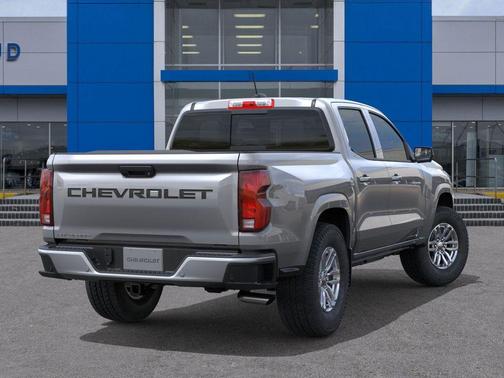 Sterling Gray Metallic 2026 Chevrolet Colorado LT