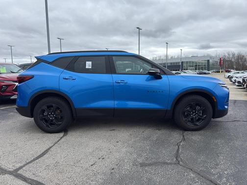 Rip Tide Blue 2024 Chevrolet Blazer LT