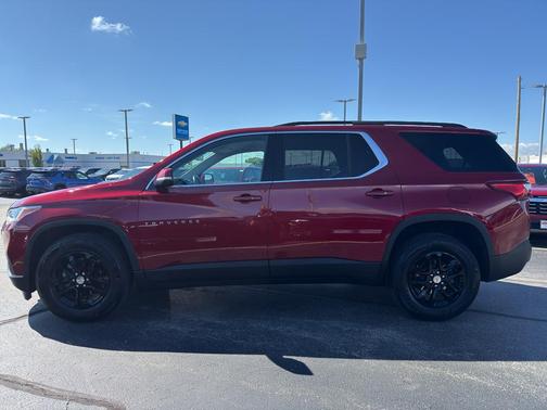 2021 Chevrolet Traverse LT Cloth