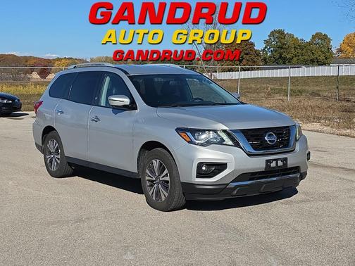 2020 Nissan Pathfinder SL