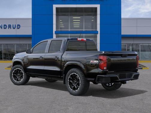 Black 2026 Chevrolet Colorado Z71