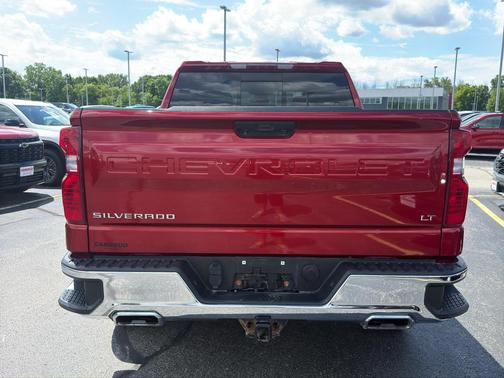 Radiant Red 2023 Chevrolet Silverado 1500 LT