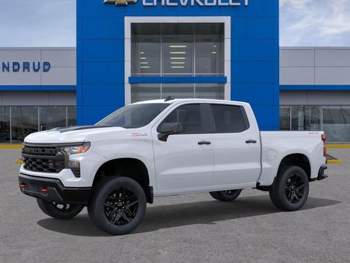 Summit White 2026 Chevrolet Silverado 1500 Custom Trail Boss