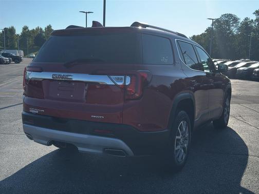 2021 GMC Acadia SLT