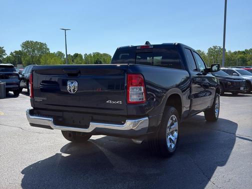 Patriot Blue Pearlcoat 2022 RAM 1500 Big Horn
