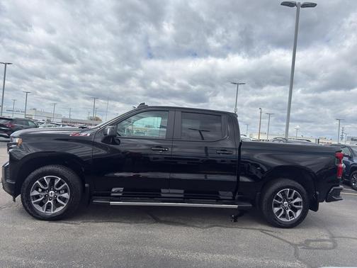 Black 2021 Chevrolet Silverado 1500 RST