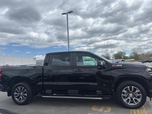 Black 2021 Chevrolet Silverado 1500 RST