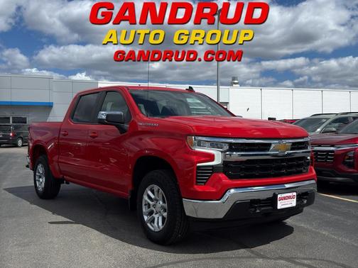 Red 2022 Chevrolet Silverado 1500 LT