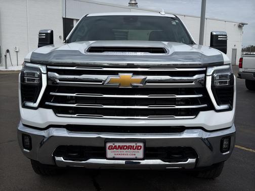 Summit White 2024 Chevrolet Silverado 2500 LTZ