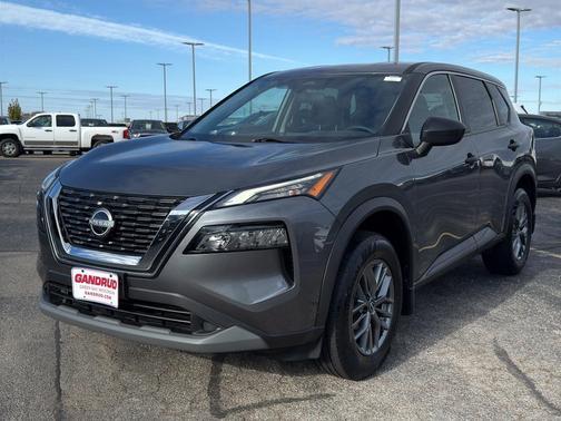 2022 Nissan Rogue S