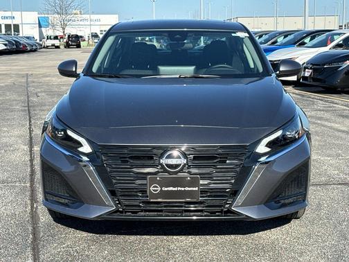 Gun Metallic 2025 Nissan Altima SV