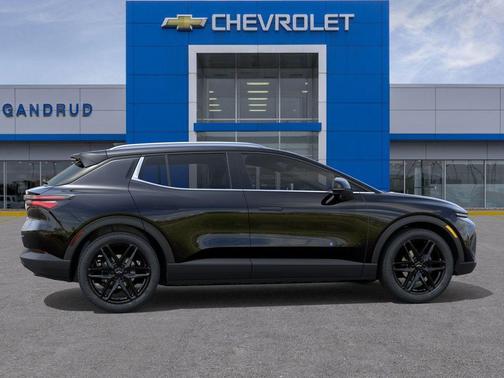 2026 Chevrolet Equinox EV LT 2