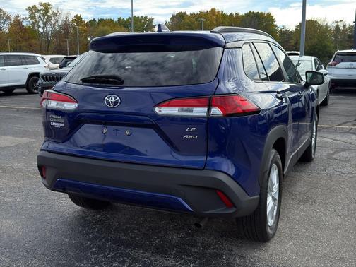 2022 Toyota Corolla Cross LE