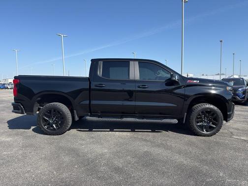 Black 2021 Chevrolet Silverado 1500 LT Trail Boss