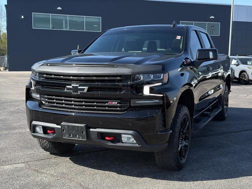 Black 2021 Chevrolet Silverado 1500 LT Trail Boss